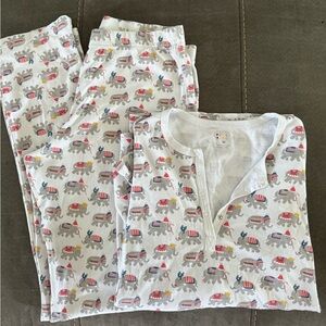 Roller rabbit pajamas size Medium EXCELLENT CONDITION